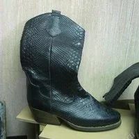 Лот: 1587523. Фото: 2. продам сапоги ручной работы. Женская обувь