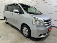 Лот: 24776004. Фото: 4. Toyota Noah, 2009