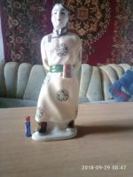Лот: 12204008. Фото: 2. статуэтка из фарфора китайская... Сувениры, подарки