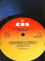 Лот: 869617. Фото: 2. JUDAS PRIEST "DEFENDERS OF THE... Коллекционирование, моделизм