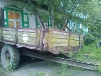 Лот: 2969818. Фото: 2. Прицеп для трактора самосвальный. Авто, мото, водный транспорт
