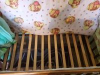 Лот: 13567836. Фото: 4. Кроватка с продольным мятником. Красноярск