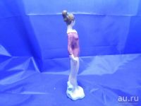 Лот: 14000772. Фото: 3. Статуэтка фарфоровая Гимнастка... Домашний быт
