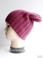 Лот: 10311837. Фото: 5. Вязаная шапка брусничного цвета