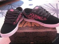 Лот: 2003009. Фото: 2. Тапки женские Vans. Женская обувь