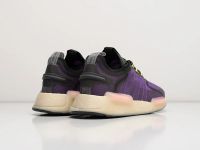 Лот: 20594951. Фото: 2. Кроссовки Adidas NMD R1 V3. Женская обувь