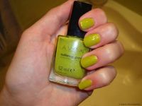 Лот: 3059250. Фото: 2. Лак Avon тон - Divine lime 12мл... Маникюр и педикюр