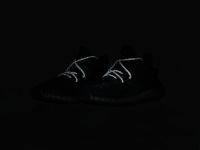 Лот: 17097139. Фото: 7. Кроссовки Adidas Yeezy 350 Boost...