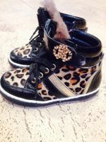 Лот: 5212990. Фото: 2. Ботиночки девочке 25р. Обувь