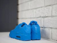 Лот: 14957559. Фото: 2. Кроссовки Nike Air Max 90 HYP. Женская обувь