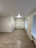 Лот: 25296213. Фото: 2. 2-комн. квартира , посёлок городского... Продажа