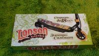 Лот: 4348928. Фото: 3. Электросамокат Lanson. Новый... Дети растут
