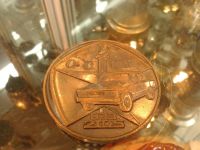 Лот: 8054737. Фото: 4. Настольная медаль " Ваз 2105... Красноярск