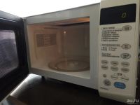Лот: 13636456. Фото: 3. Микроволновка LG MB-4042G с Грилем... Бытовая техника