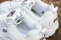 Лот: 15022103. Фото: 2. Кроссовки Fila Disruptor 2 white... Женская обувь