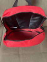 Лот: 20873159. Фото: 4. НОВЫЙ Рюкзак красный 30х40 см. Красноярск