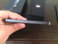 Лот: 4891037. Фото: 3. iPhone 5 16 состояние нового телефона... Красноярск