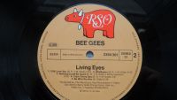Лот: 14782081. Фото: 7. Bee Gees "Living Eyes" (LP)_Germany...