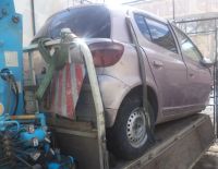 Лот: 7443550. Фото: 2. Toyota Vitz SCP10 аварийная без... Авто, мото, водный транспорт