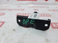 Лот: 21056491. Фото: 6. Петля замка капота Subaru Outback...