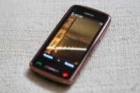 Лот: 4024749. Фото: 2. Смартфон Nokia C6-01 в хорошем... Смартфоны, связь, навигация