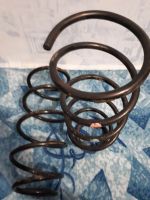 Лот: 12334974. Фото: 2. Пружины передние Nissan Wingroad... Автозапчасти