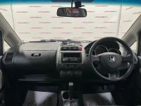 Лот: 25052661. Фото: 15. Honda Fit 2003