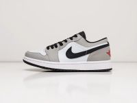 Лот: 18916607. Фото: 5. Кроссовки Nike Air Jordan 1 Low