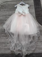 Лот: 20108039. Фото: 2. Нарядное платье. Одежда и аксессуары