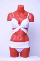 Лот: 3098385. Фото: 2. Купальник белый с завязками. Женская одежда