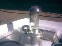 Лот: 527511. Фото: 3. би ксенон одна лампа сгорела. Авто, мото, водный транспорт
