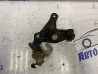 Лот: 21713603. Фото: 2. кронштейн генератора Toyota Avensis... Автозапчасти