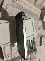 Лот: 8855817. Фото: 3. iPhone se 16gb space gray. Красноярск