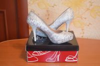 Лот: 4397294. Фото: 2. Туфли белые, можно и на свадьбу... Женская обувь