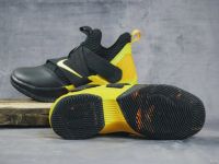 Лот: 13252814. Фото: 3. Кроссовки Nike Lebron. Одежда, обувь, галантерея