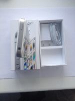 Лот: 6884595. Фото: 3. Apple iPhone 4S 8GB РСТ. Красноярск