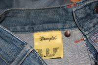 Лот: 4487803. Фото: 2. Джинсы Wrangler, размер 42 проданы... Женская одежда