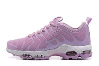 Лот: 9981572. Фото: 2. Кроссовки Nike Air Max Tn plus. Женская обувь