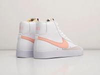 Лот: 20007169. Фото: 2. Кроссовки Nike Blazer Mid 77. Мужская обувь