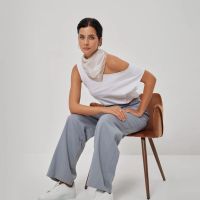 Лот: 25276315. Фото: 5. Платок шейный Divina, бежевый...