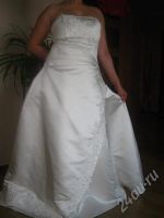 Лот: 566746. Фото: 2. Свадебное платье. Свадебная мода