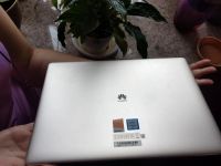 Лот: 10083307. Фото: 4. Huawei Matebook HZ-W09 Золотой. Красноярск
