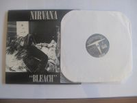 Лот: 3933593. Фото: 2. Nirvana "Bleach" 1989. Коллекционирование, моделизм
