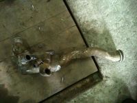 Лот: 4396594. Фото: 3. корпус термостата subaru traviq... Авто, мото, водный транспорт