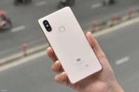 Лот: 11952127. Фото: 2. Смартфон Xiaomi Mi8 SE 4/64 GB... Смартфоны, связь, навигация