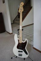 Лот: 6747575. Фото: 3. Fender Jazz Bass American Standard... Музыкальные инструменты и оборудование