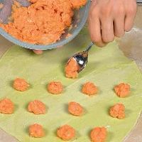 Лот: 4625431. Фото: 2. пельмешки с лососем и сыром. Продукты