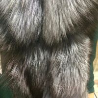 Лот: 8260387. Фото: 2. Жилет из чернобурки. Женская одежда