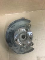 Лот: 11829345. Фото: 2. Ступица передняя правая Toyota... Автозапчасти