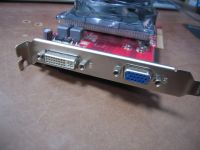 Лот: 13397506. Фото: 2. Мощная видеокарта AGP Radeon HD4670... Комплектующие